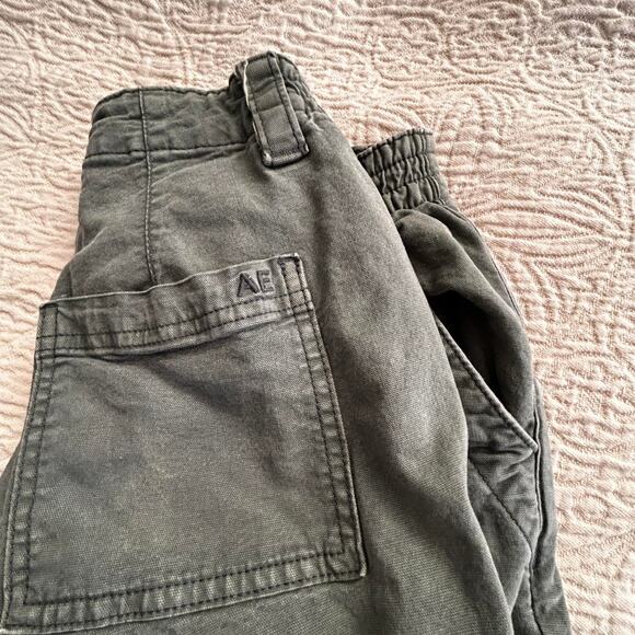 Army green american eagle cargo pants tapered leg - Picture 4 of 6